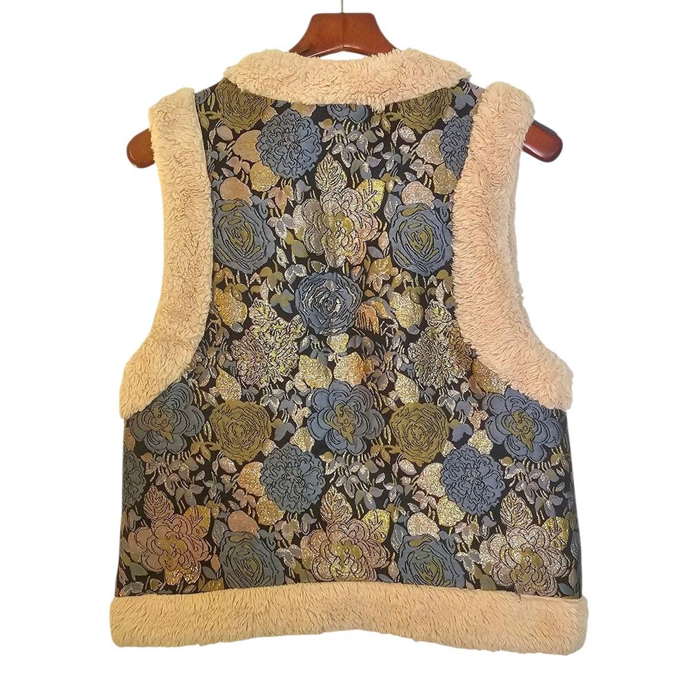 Nasty Gal Multicolored Tomorrow's Dream Jacquard Whimsy Boho Vest with Faux Fur - Picture 4 of 7